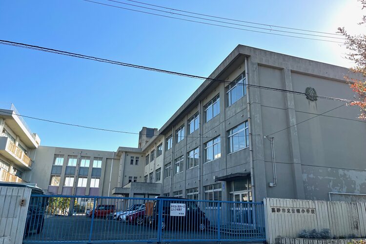 高砂市立広曽根小学校まで徒歩約12分